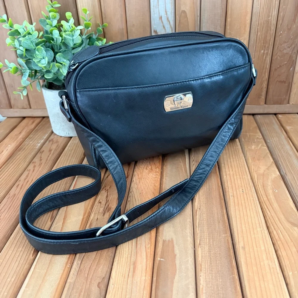 Vintage Etienne Aigner Black Leather Crossbody Bag Classic Minimalist Designer